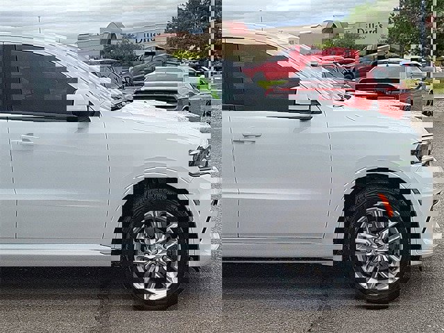 Used 2022 Dodge Durango GT image 2