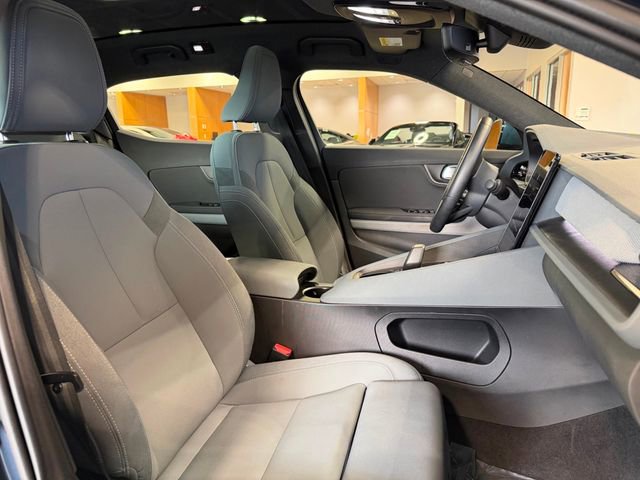 Used 2023 Polestar Polestar 2 w/ Pilot Pack image 24