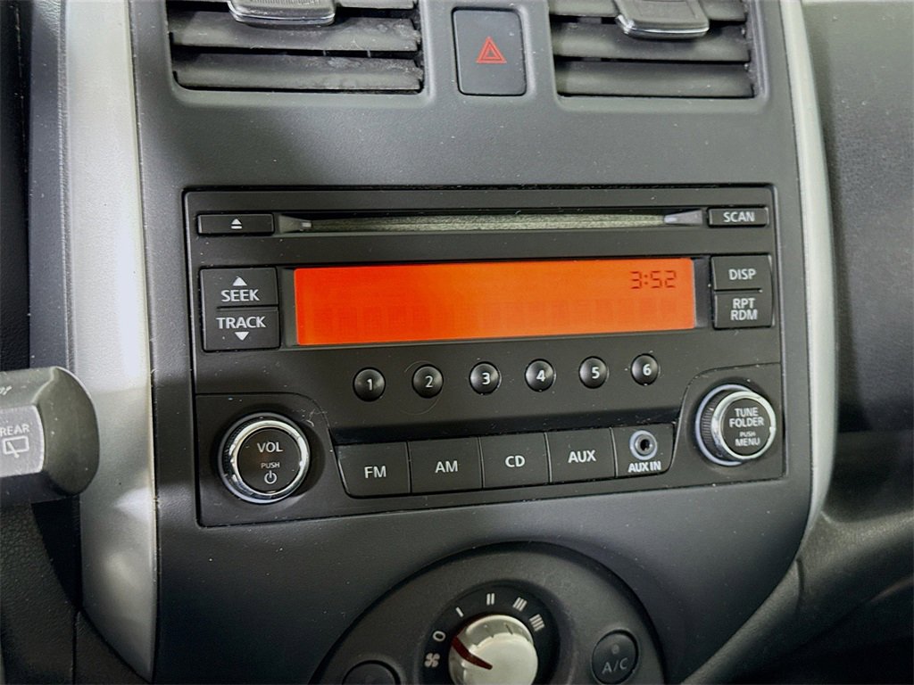 Used 2014 Nissan Versa Note SV image 5