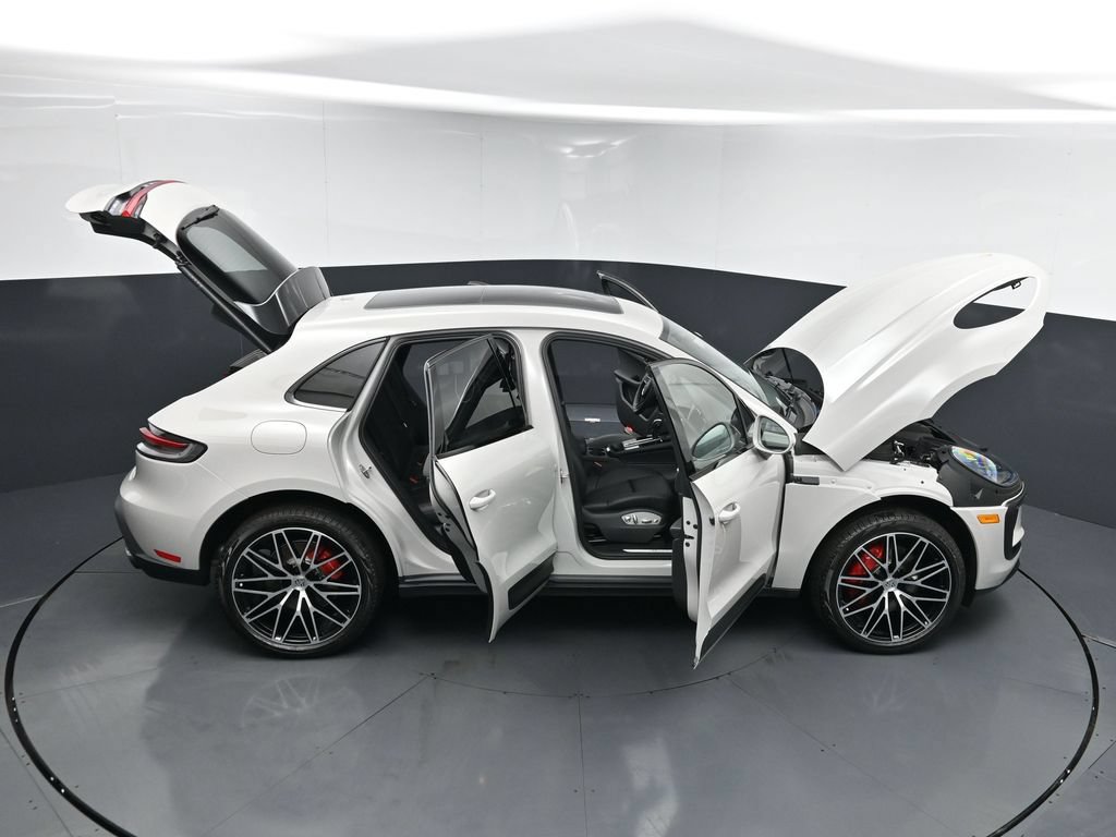 New 2026 Porsche Macan S AWD/4WD image 30