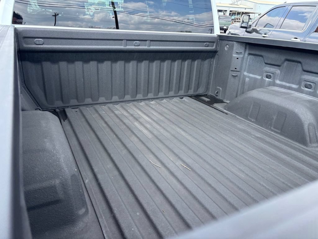 Used 2025 Chevrolet Silverado 1500 Custom RWD image 19