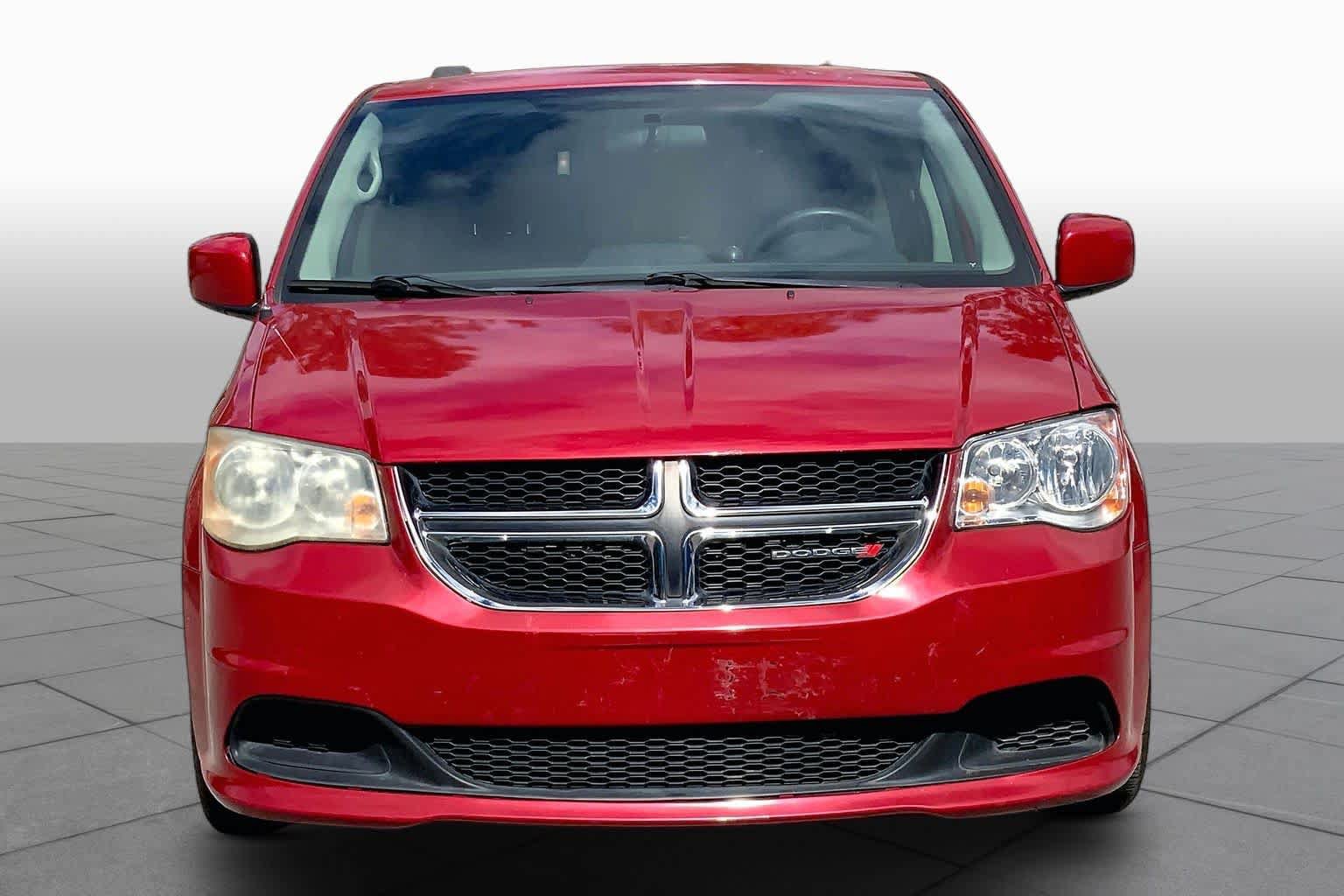 Used 2013 Dodge Grand Caravan SXT FWD image 4