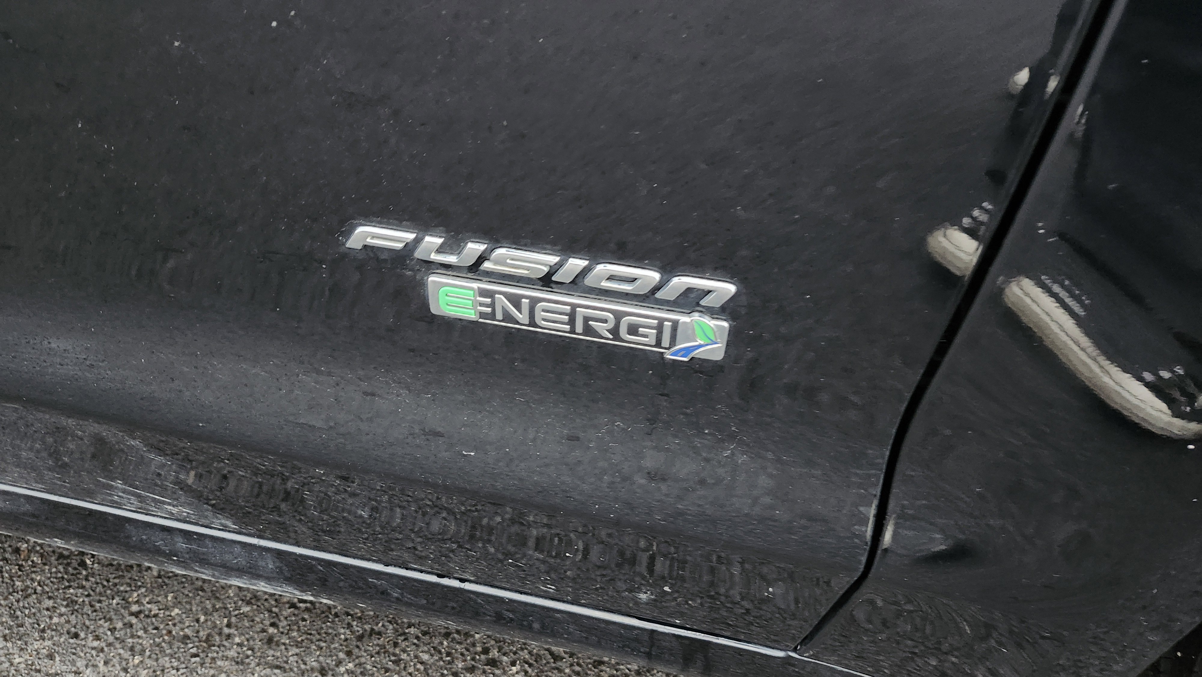 Used 2018 Ford Fusion Energi SE image 11