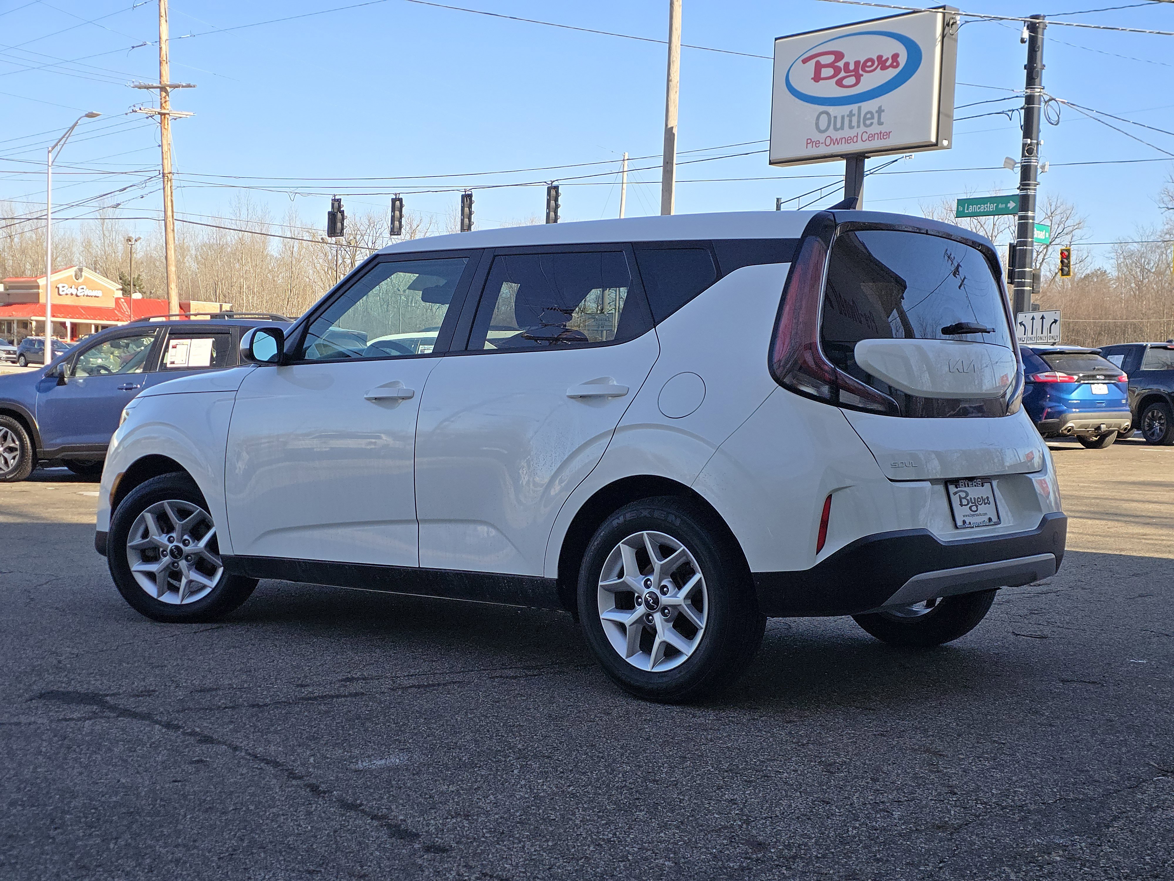 Used 2024 Kia Soul LX w/ Option Group 015 image 5