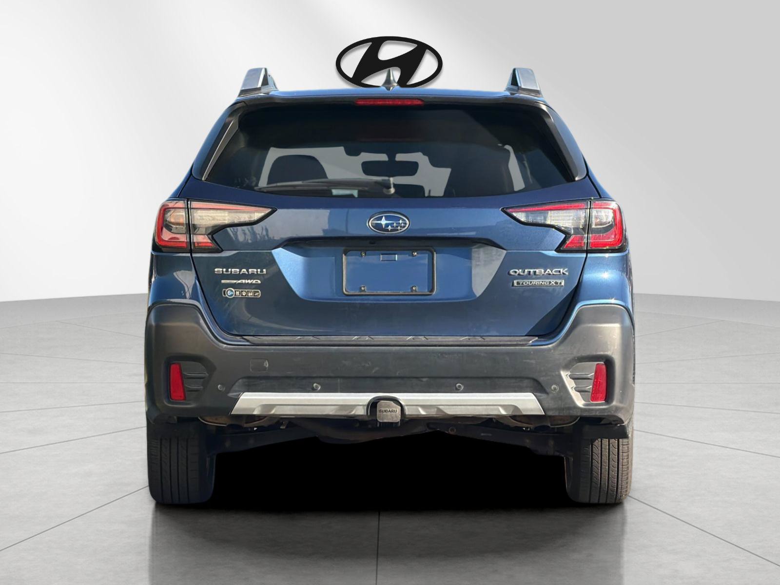 Used 2020 Subaru Outback Touring XT AWD/4WD image 4