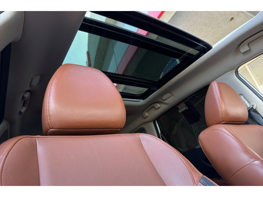 Used 2018 Nissan Rogue SL w/ Premium Package FWD image 19