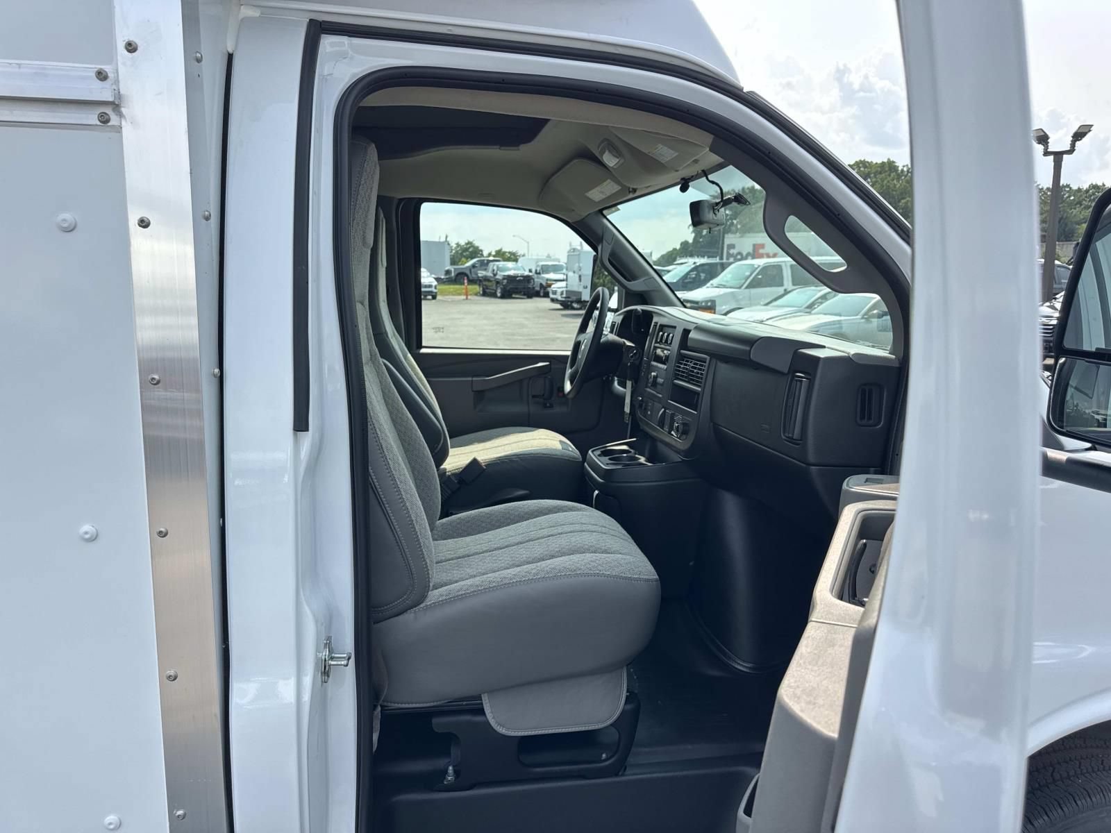 New 2026 Chevrolet Express 3500 w/ Power Convenience Package RWD image 12