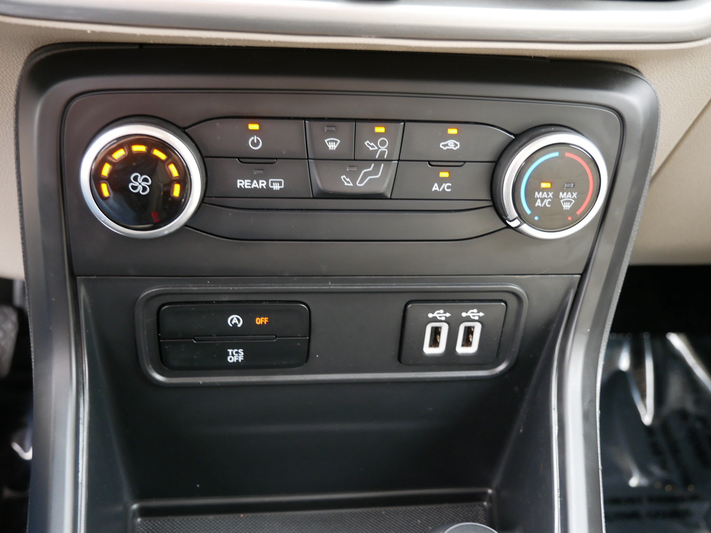 Certified 2019 Ford EcoSport S AWD/4WD image 23