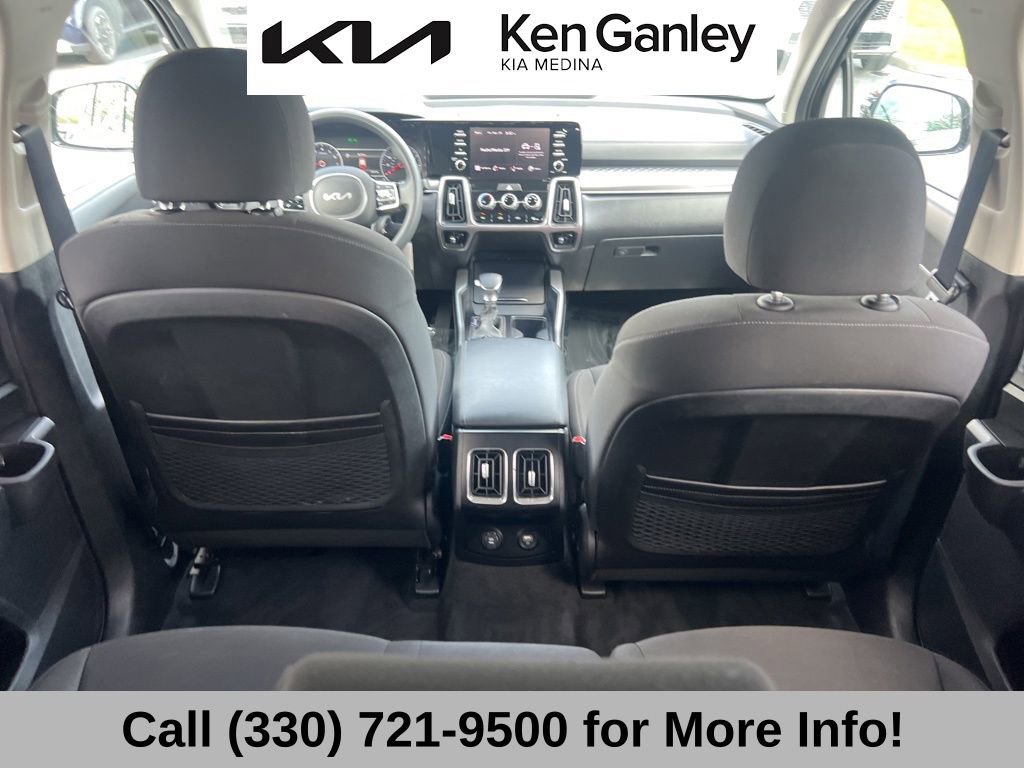 Used 2023 Kia Sorento LX AWD/4WD image 52