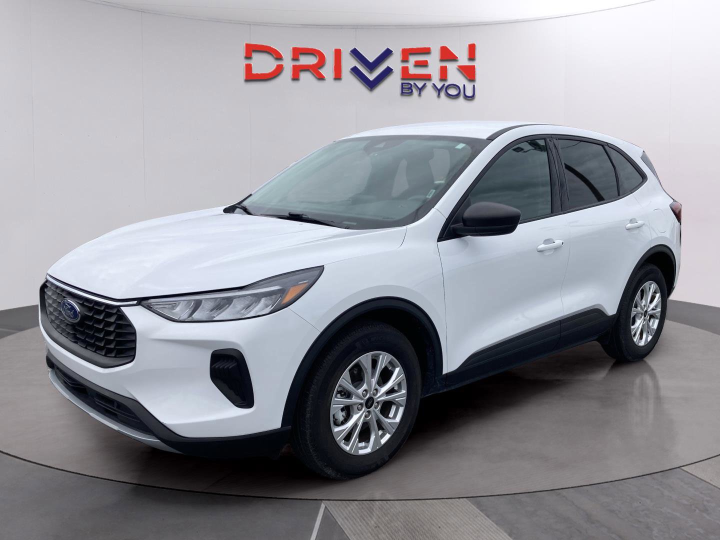 Used 2025 Ford Escape Active image 2