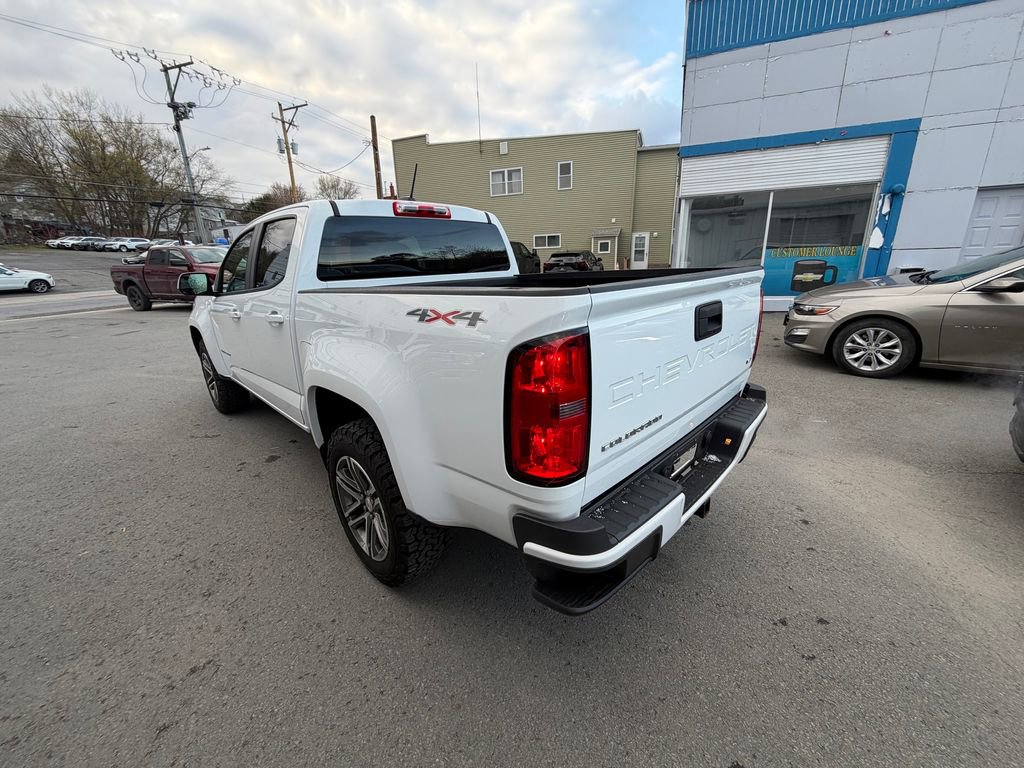 Used 2022 Chevrolet Colorado W/T w/ Custom Special Edition AWD/4WD image 3
