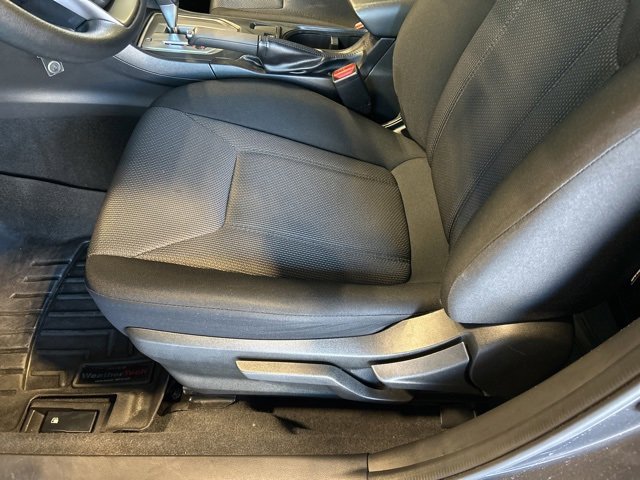 Used 2023 Subaru Crosstrek 2.0i image 9