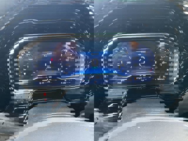 Used 2023 Chevrolet Silverado 1500 LT image 32