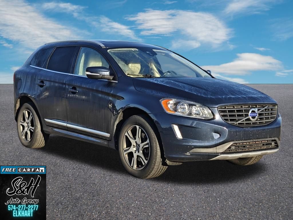 Used 2015 Volvo XC60 T6 w/ Proximity Package AWD/4WD image 3