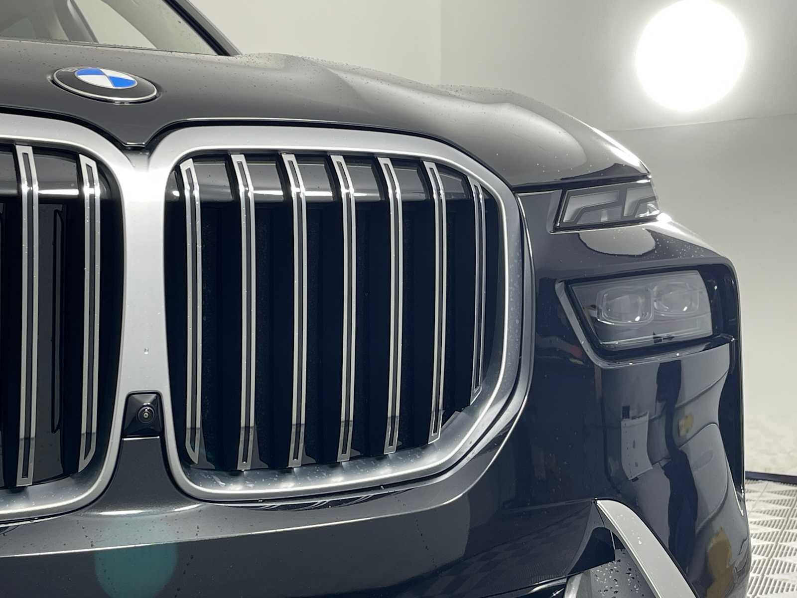 New 2026 BMW X7 xDrive40i image 6