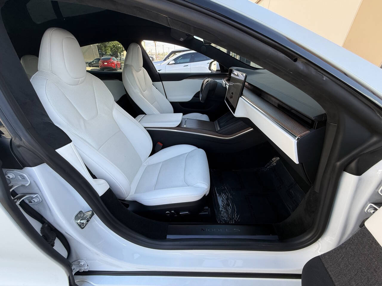 Used 2021 Tesla Model S Long Range AWD/4WD image 32