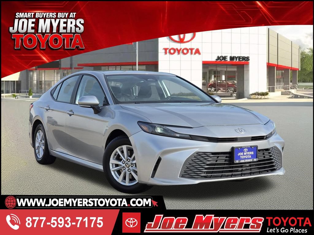 Used 2025 Toyota Camry LE FWD video 1