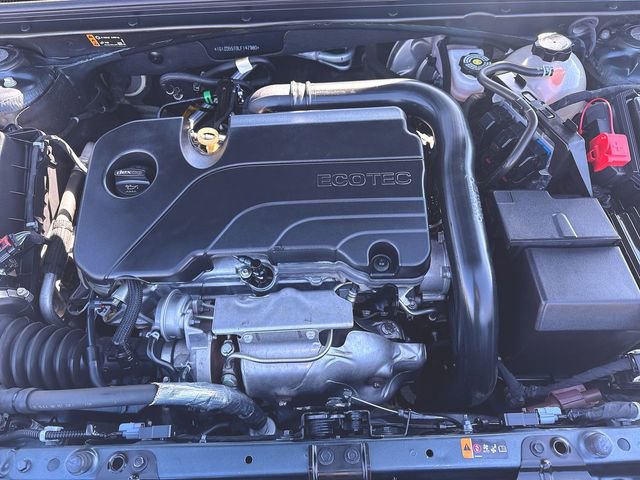 Used 2020 Chevrolet Malibu LT image 28