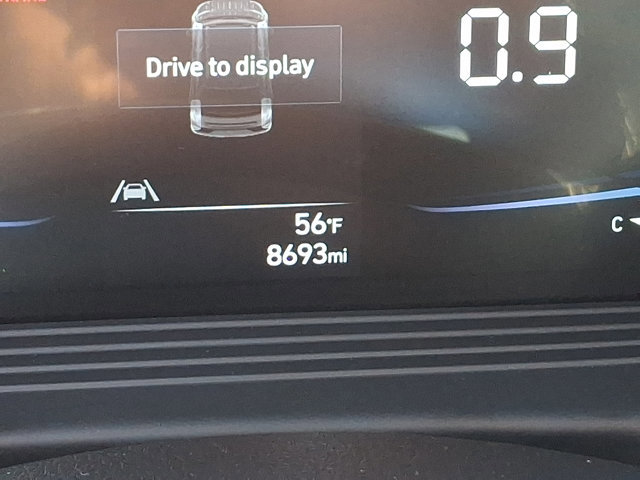 Certified 2024 Hyundai Venue SEL image 20