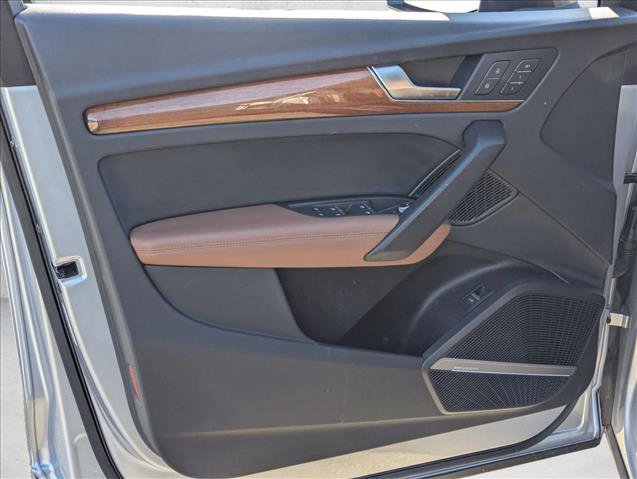 Used 2022 Audi Q5 2.0T Premium Plus w/ Premium Plus Package image 11