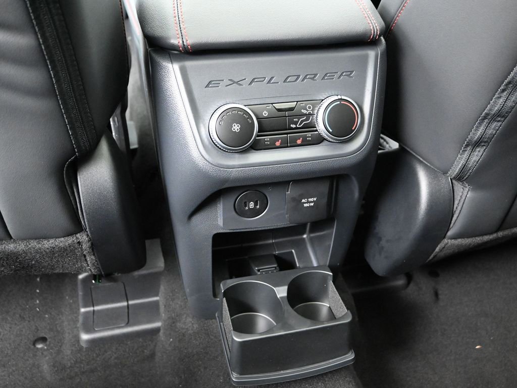 New 2026 Ford Explorer ST-Line w/ ST-Line Street Pack image 23