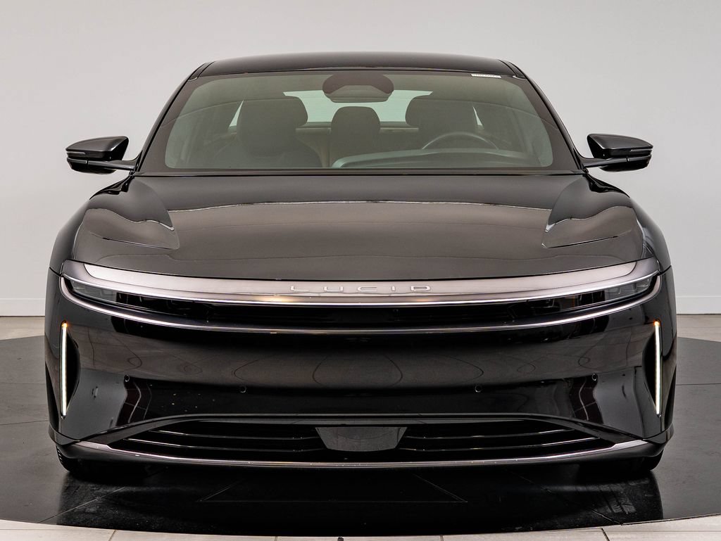 Used 2024 Lucid Air Touring AWD/4WD image 2
