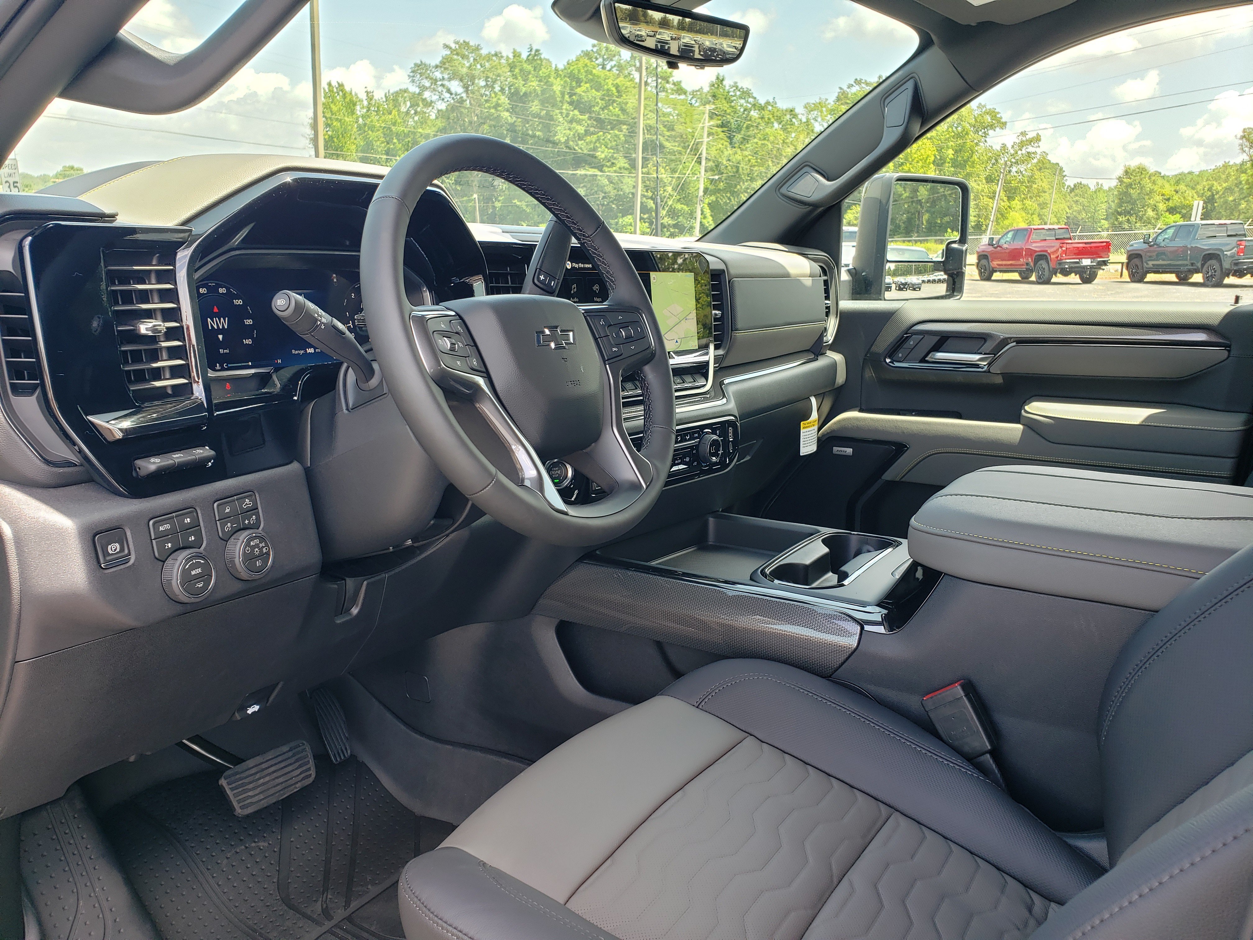 New 2026 Chevrolet Silverado 2500 ZR2 w/ LPO, Dark Essentials Package AWD/4WD image 30