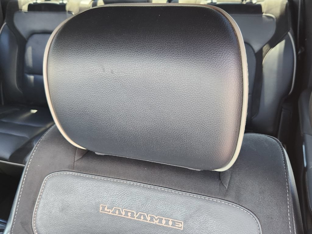 Used 2021 RAM 1500 Laramie AWD/4WD image 6