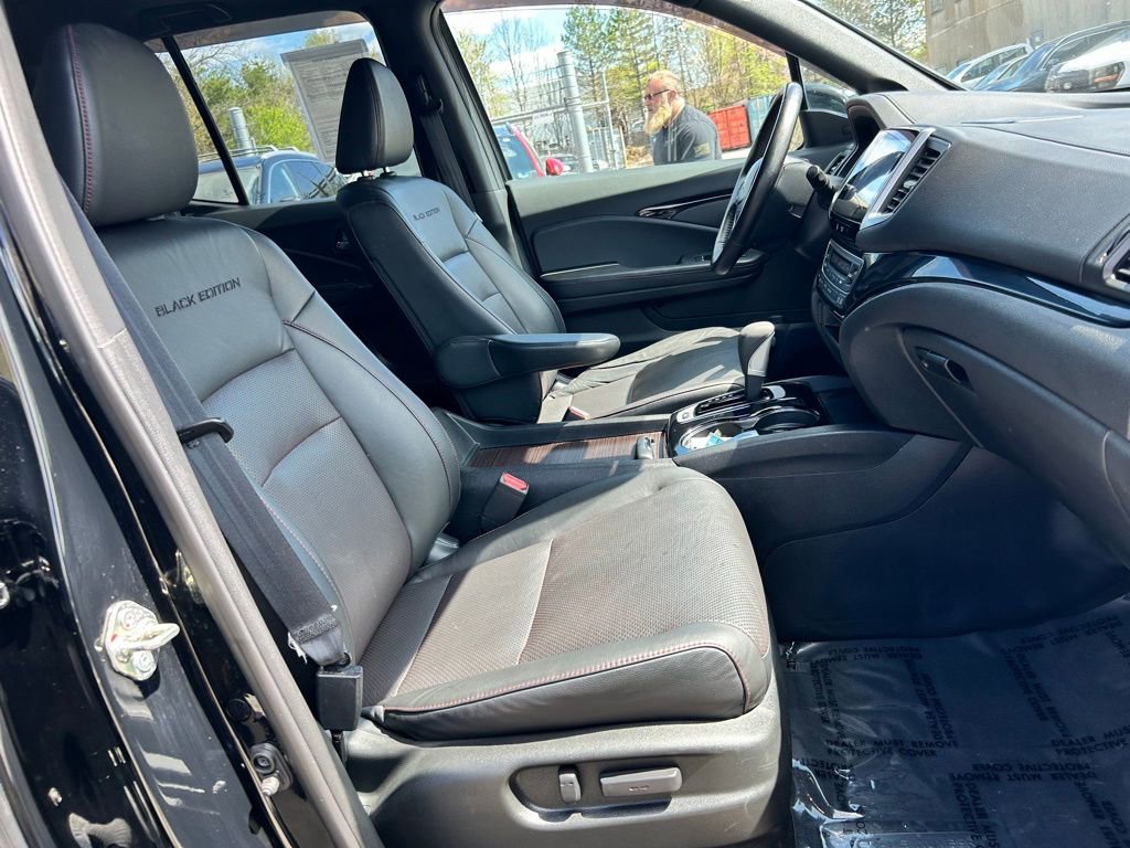 Used 2017 Honda Ridgeline Black Edition image 11