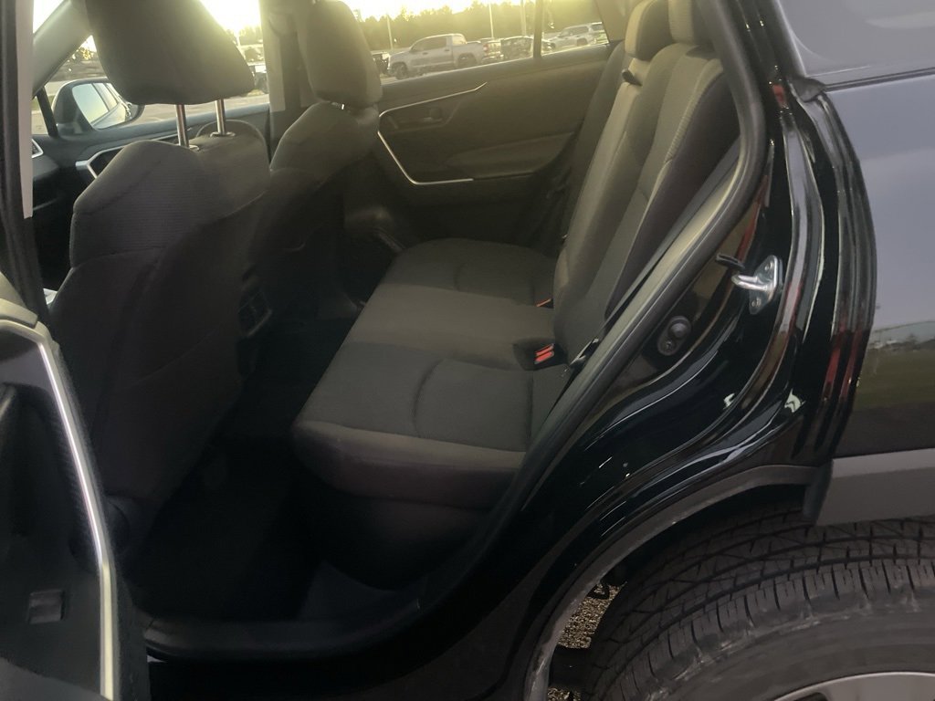 Used 2025 Toyota RAV4 LE image 12