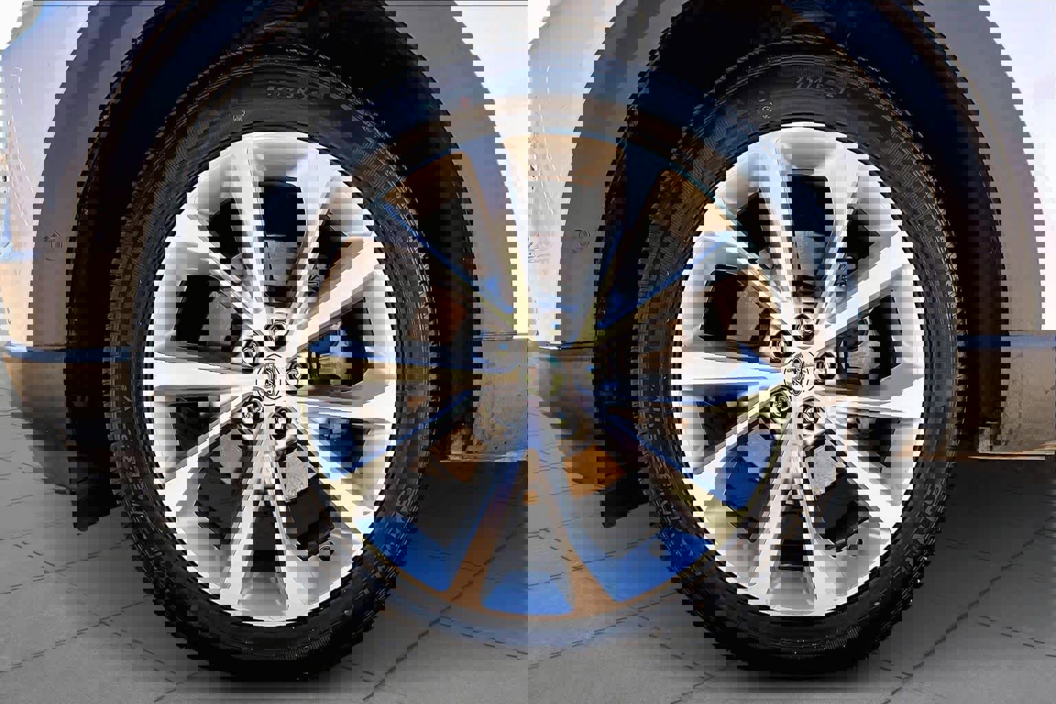 Used 2021 Ford Explorer Platinum w/ Equipment Group 601A image 10