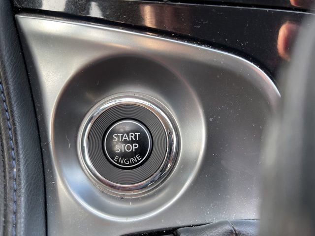 Used 2017 Nissan Maxima SR w/ Midnight Edition image 15