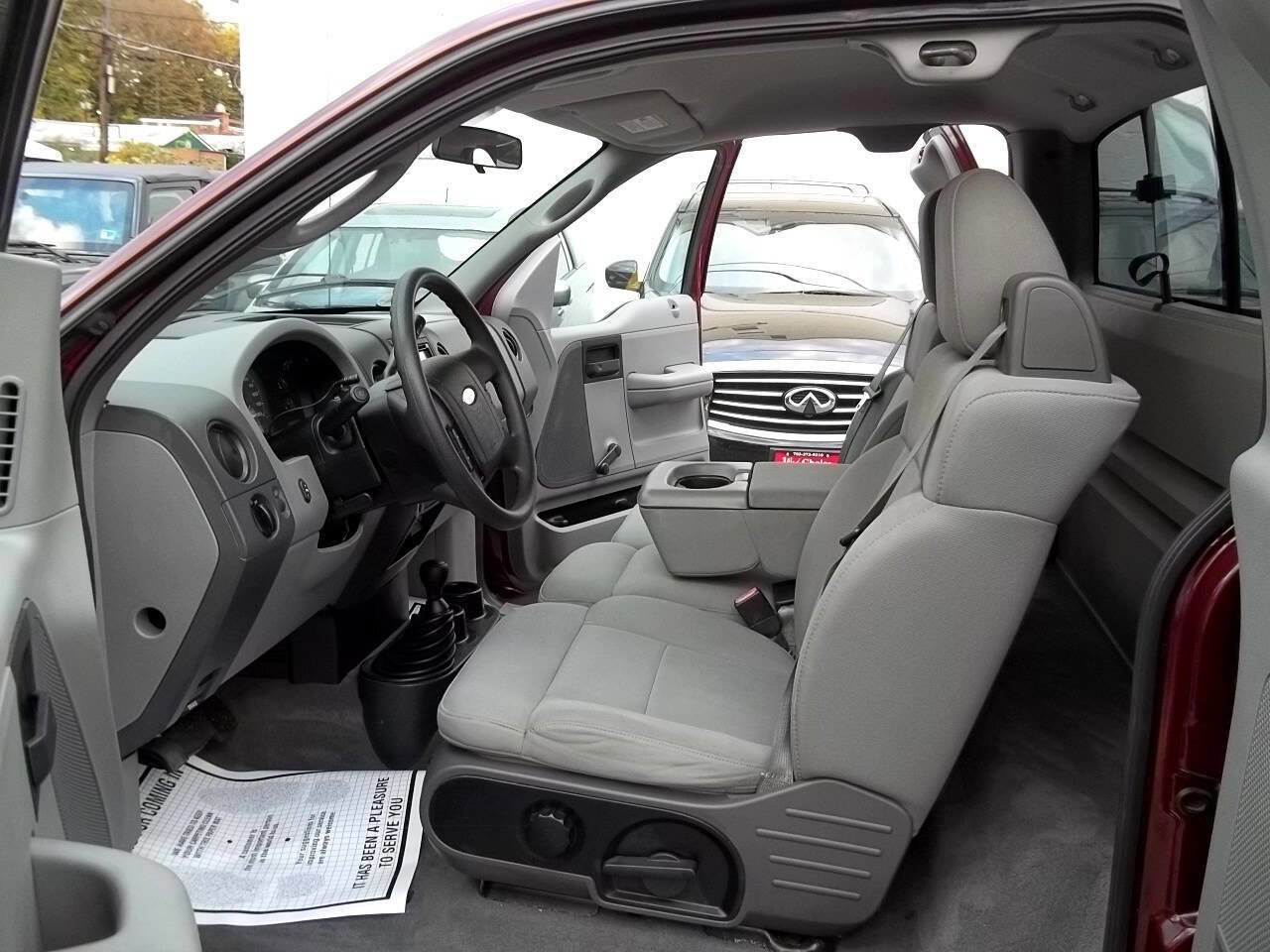 Used 2004 Ford F150 XL image 6