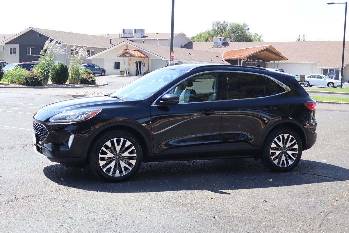 Used 2020 Ford Escape Titanium AWD/4WD image 10