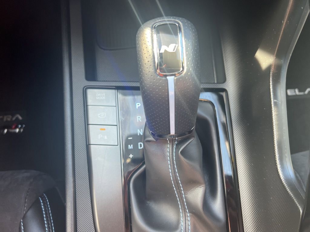 Used 2025 Hyundai Elantra N image 19