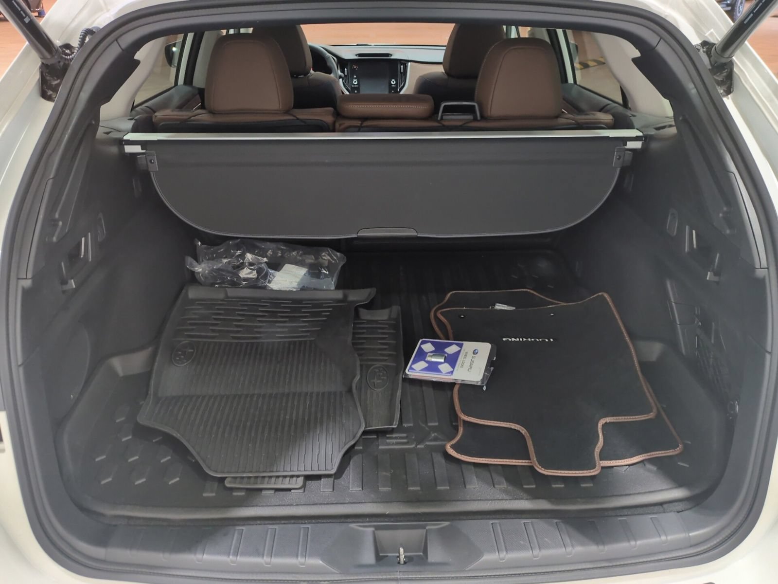 Certified 2024 Subaru Outback Touring XT AWD/4WD image 12