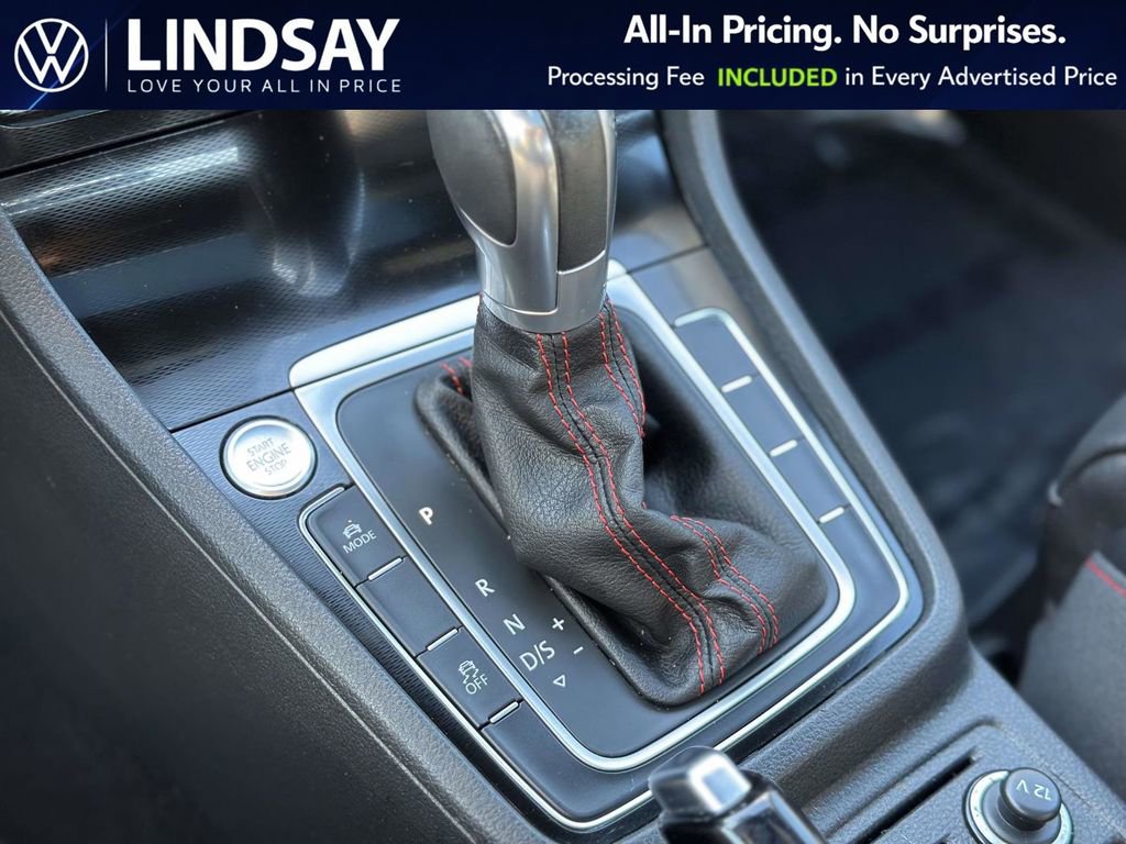 Used 2017 Volkswagen GTI SE image 19