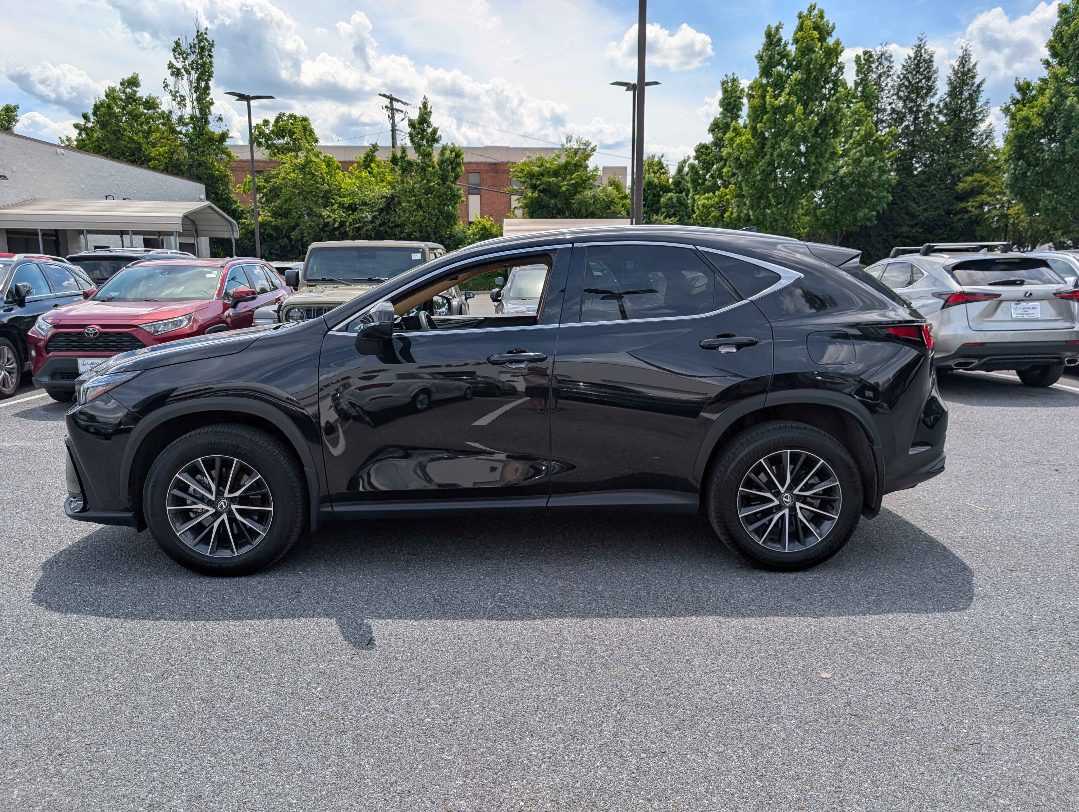 Certified 2024 Lexus NX 350 AWD image 6