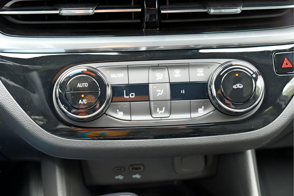 New 2026 Buick Envista Sport Touring w/ Convenience I Package image 16