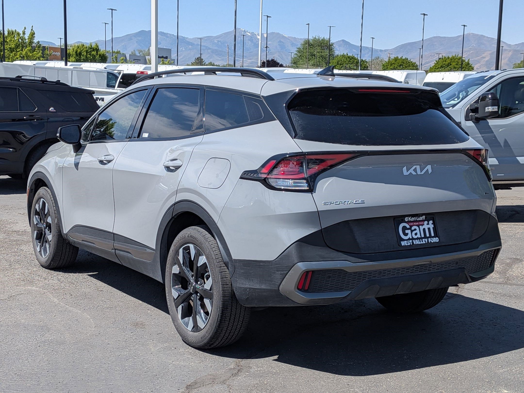 Used 2024 Kia Sportage X-Line AWD/4WD image 9