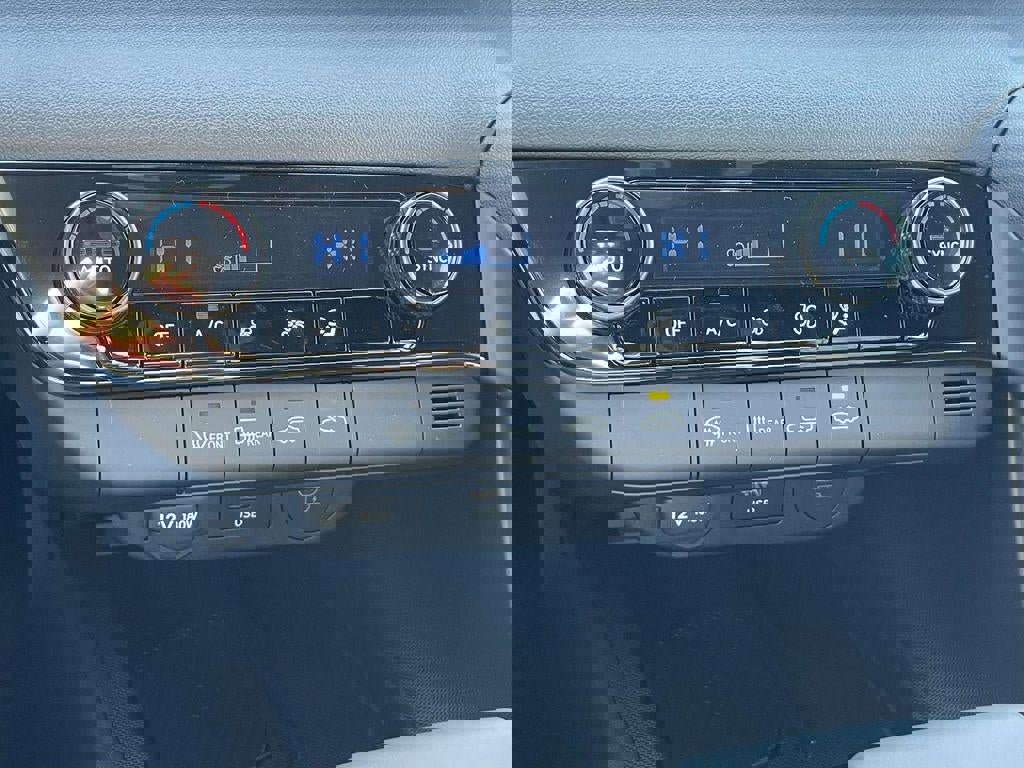 New 2026 Hyundai Elantra Sport image 33