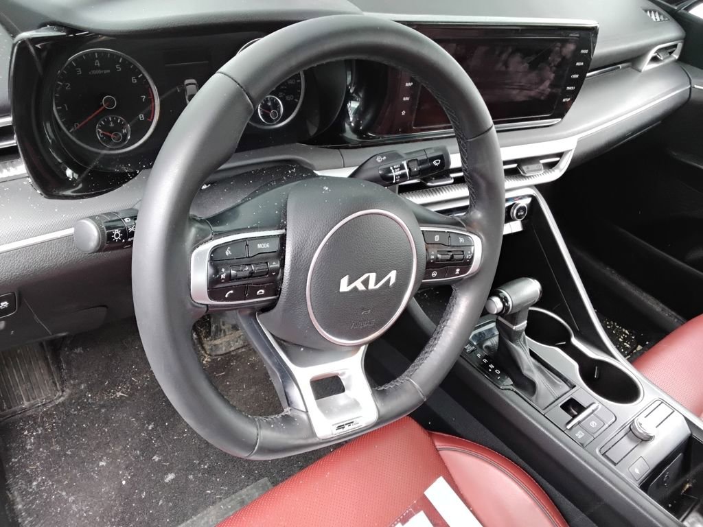 Used 2023 Kia K5 GT-Line w/ GT-Line Premium Package image 6