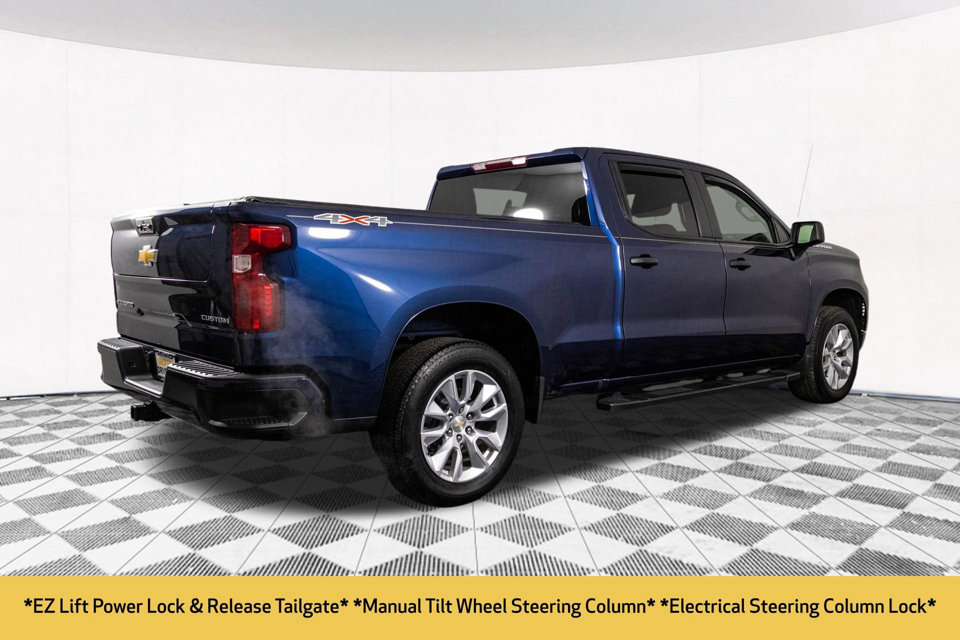 Used 2022 Chevrolet Silverado 1500 Custom image 17