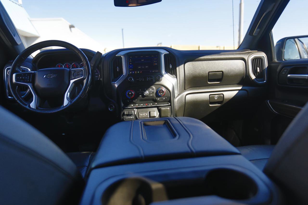 Used 2020 Chevrolet Silverado 1500 RST AWD/4WD image 11