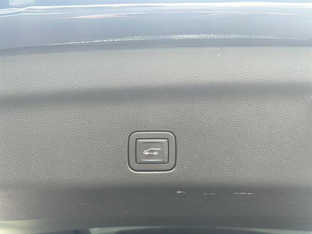 Used 2024 GMC Yukon Denali w/ Max Trailering Package AWD/4WD image 19