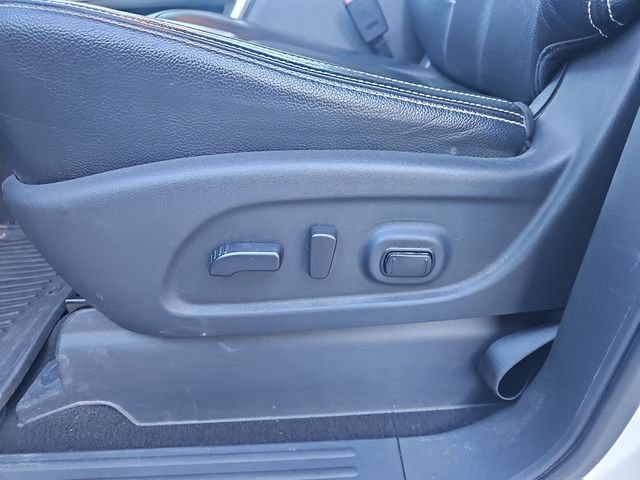 Used 2019 Nissan Titan PRO-4X w/ Pro-4x Convenience Package image 20