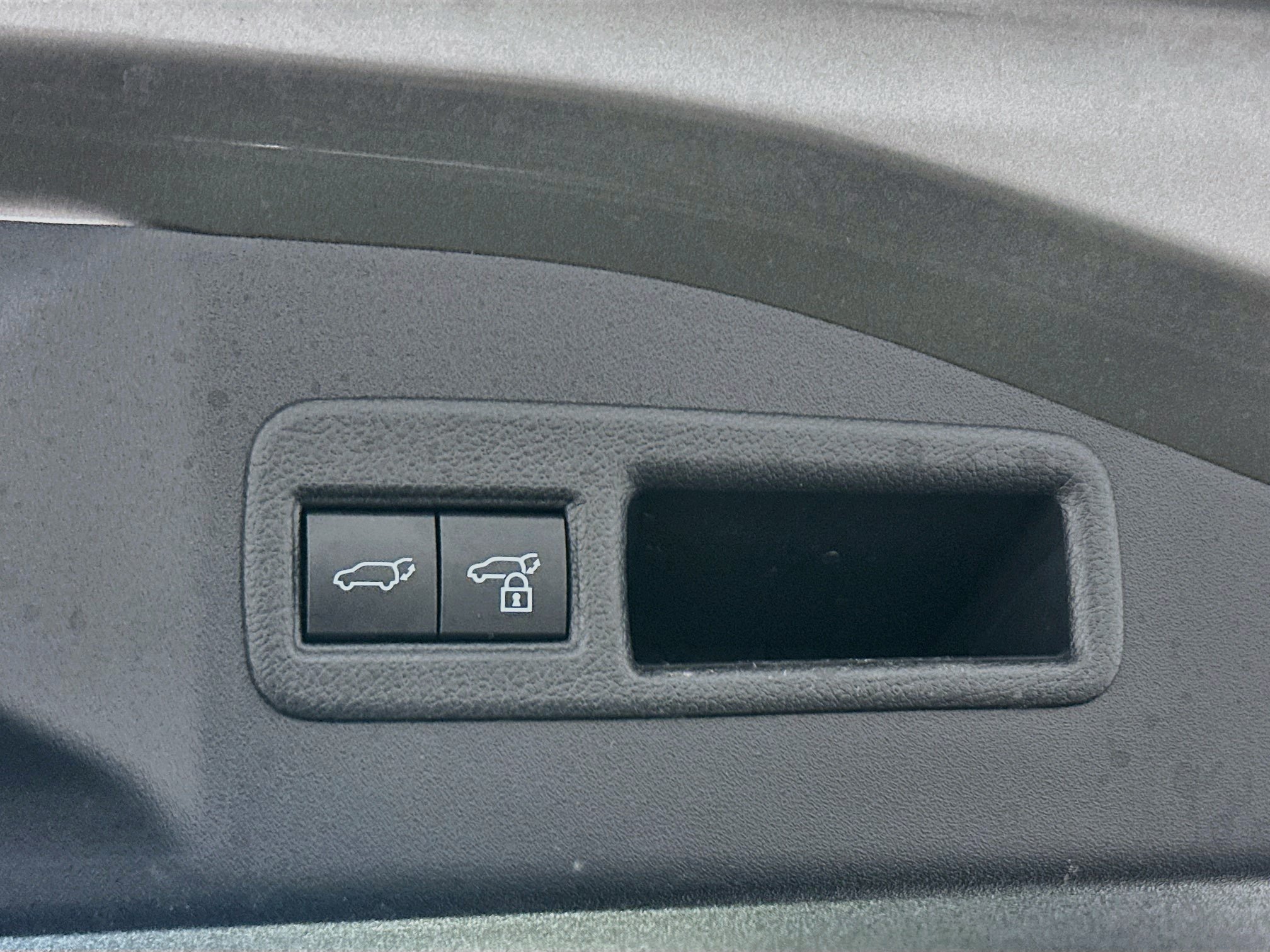 Used 2023 Subaru Solterra AWD image 31