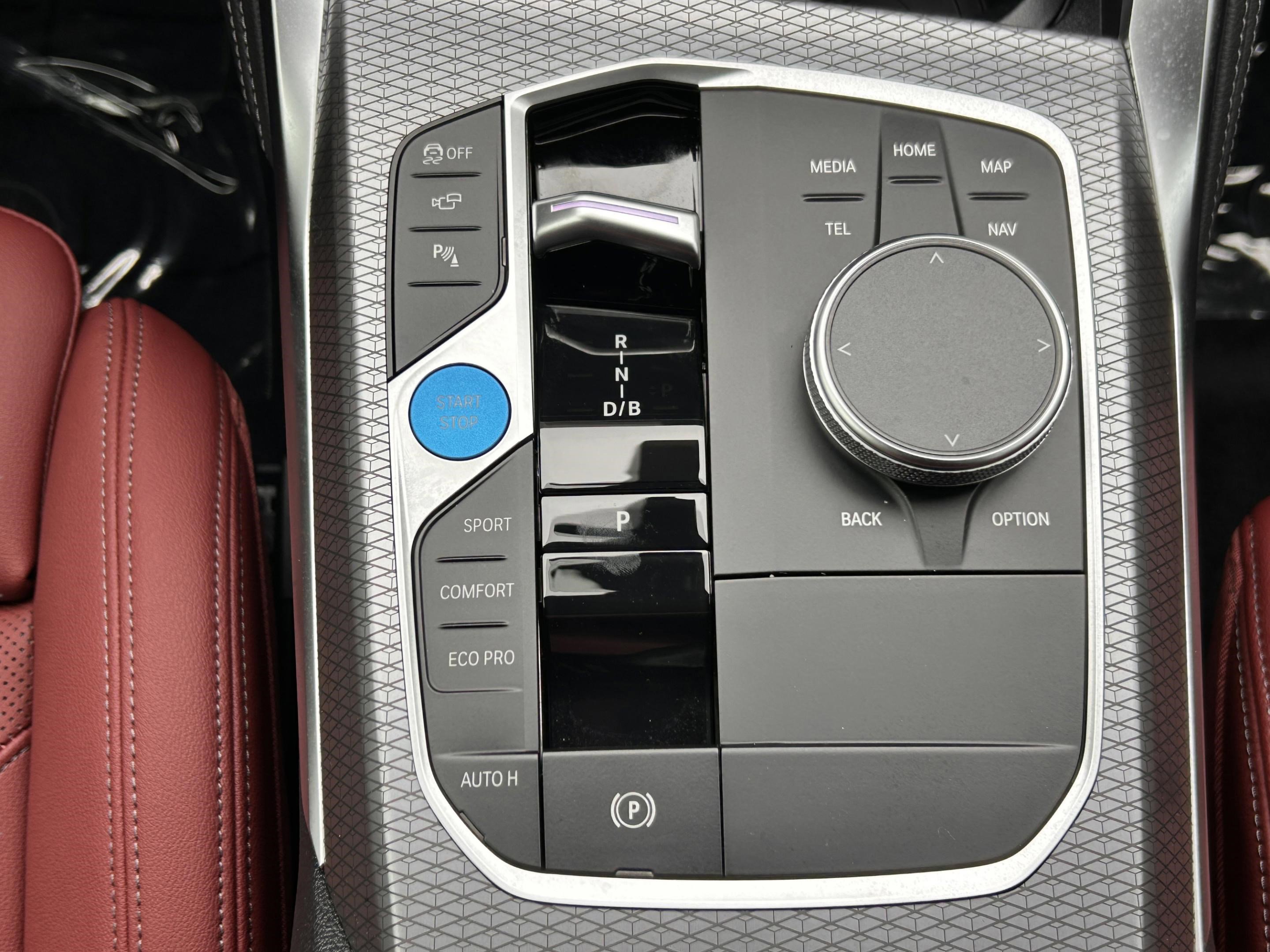 Used 2026 BMW i4 eDrive40 w/ M Sport Package image 14