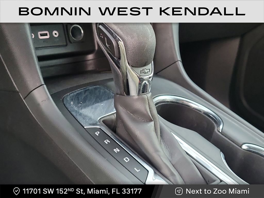 Used 2023 Chevrolet Equinox LS w/ Midnight Edition image 22