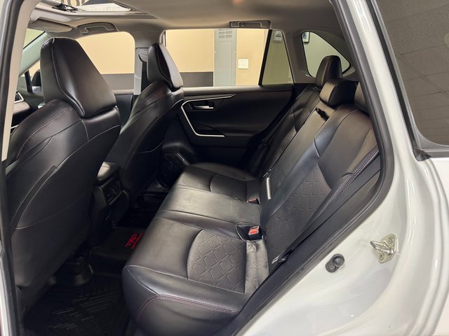 Used 2020 Toyota RAV4 TRD Off-Road image 21